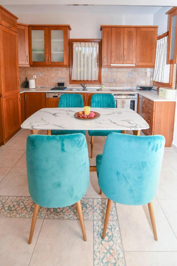 Villas Velizarius Akti Salonikiou Esterno foto